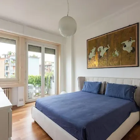 Central Apartment *